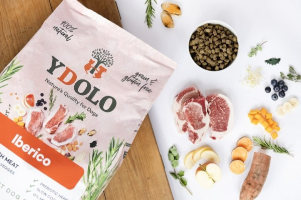 YDOLO-Iberico-wieprzowina-Iberico-karma-polwilgotna-dla-psa-2-5kg_[6688]_1200